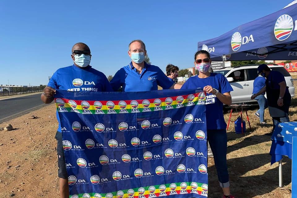 Today’s Inside Track from the Democratic Alliance📰12/10/2021